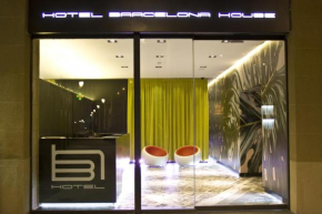  Barcelona House  Барселона